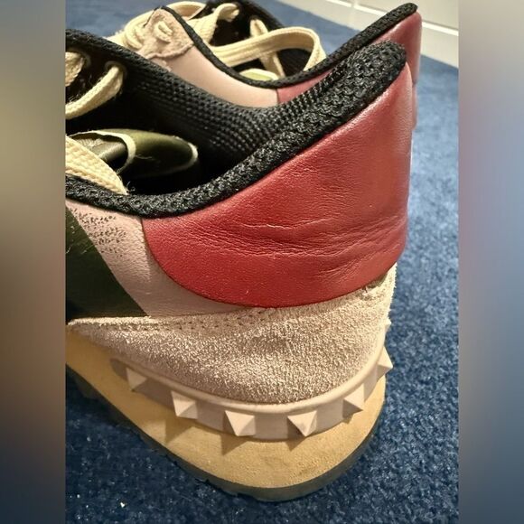 VALENTINO GARAVANI 
Fabric Suede Camouflage Womens Rockrunner Sneakers - Picture 8 of 9